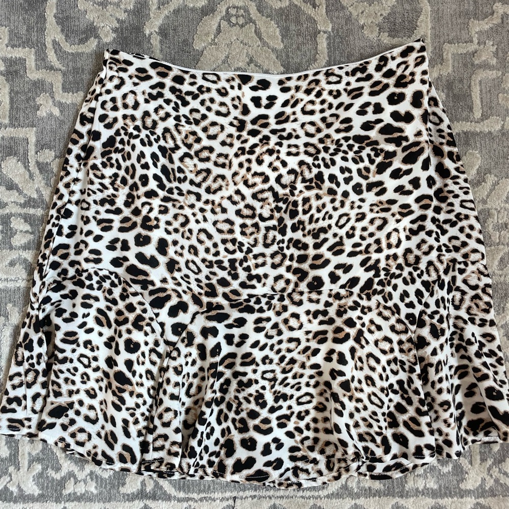 Mi Ami leopard print skirt - size medium